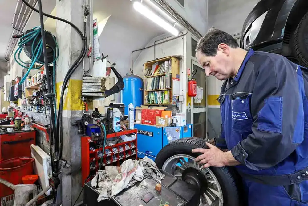 Garage auto près de Montrouge 